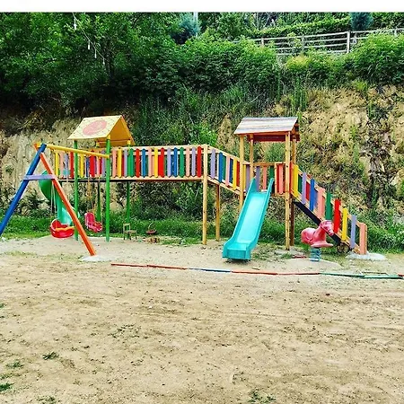 Kazli Bahce Ve Restoran Bed & Breakfast Yuvacık